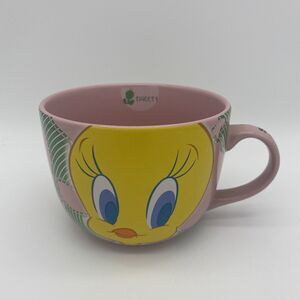 SIX FLAGS Tweety Bird Looney Tunes 22OZ Pink Coffee Mug